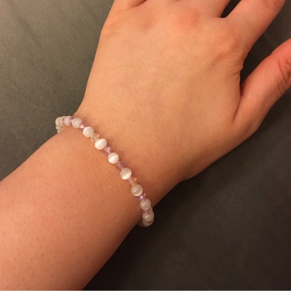 FREE GIFT WITH PURCHASE 🎁 - Picture 11 of 12